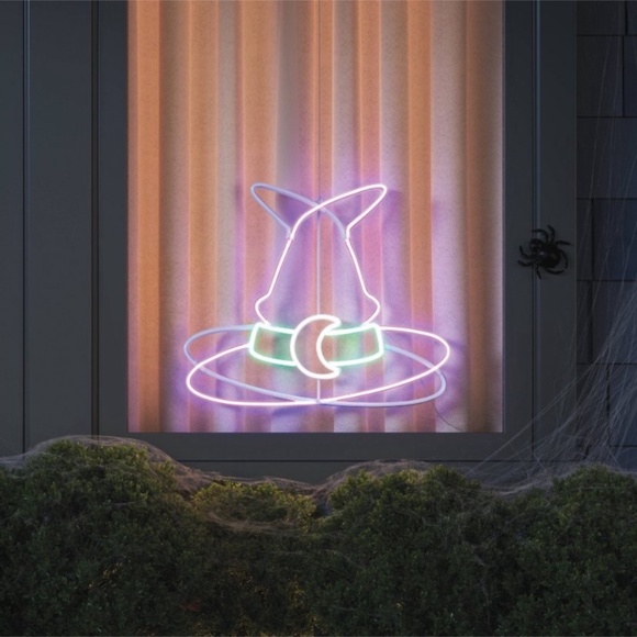 NIB. HYDE & EEK! Witch Hat Neon Sign - Picture 3 of 7